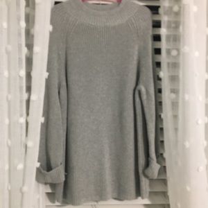 Grey sweater
